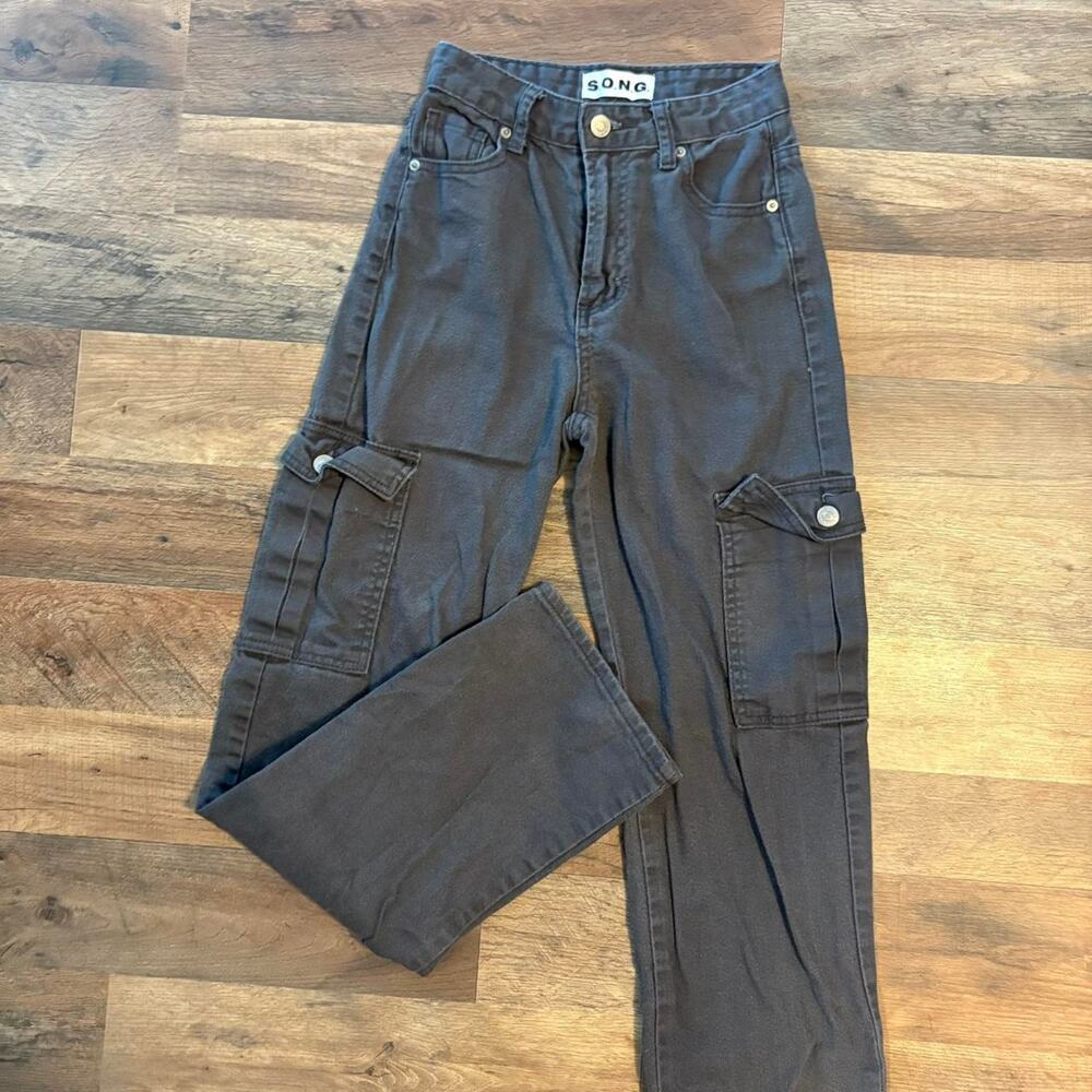 Black wash cargo style straight
